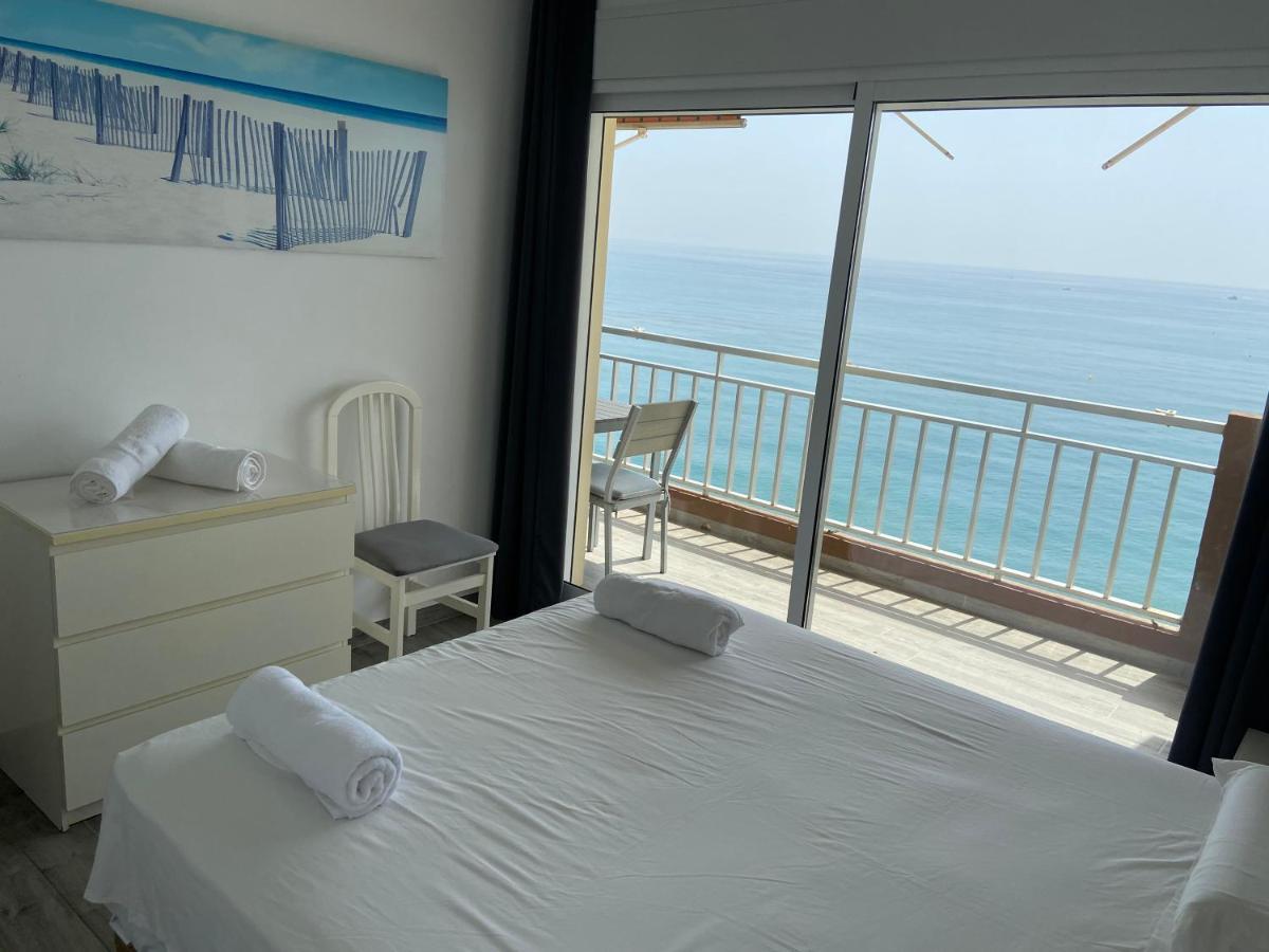 Mediterranean Suite First Line Beach Costa Del Sol Фуэнхирола Экстерьер фото